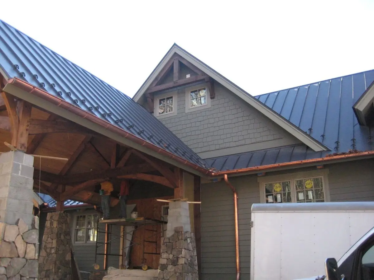 Craftsman Roofing team delivering quality roofing work in Mesquite